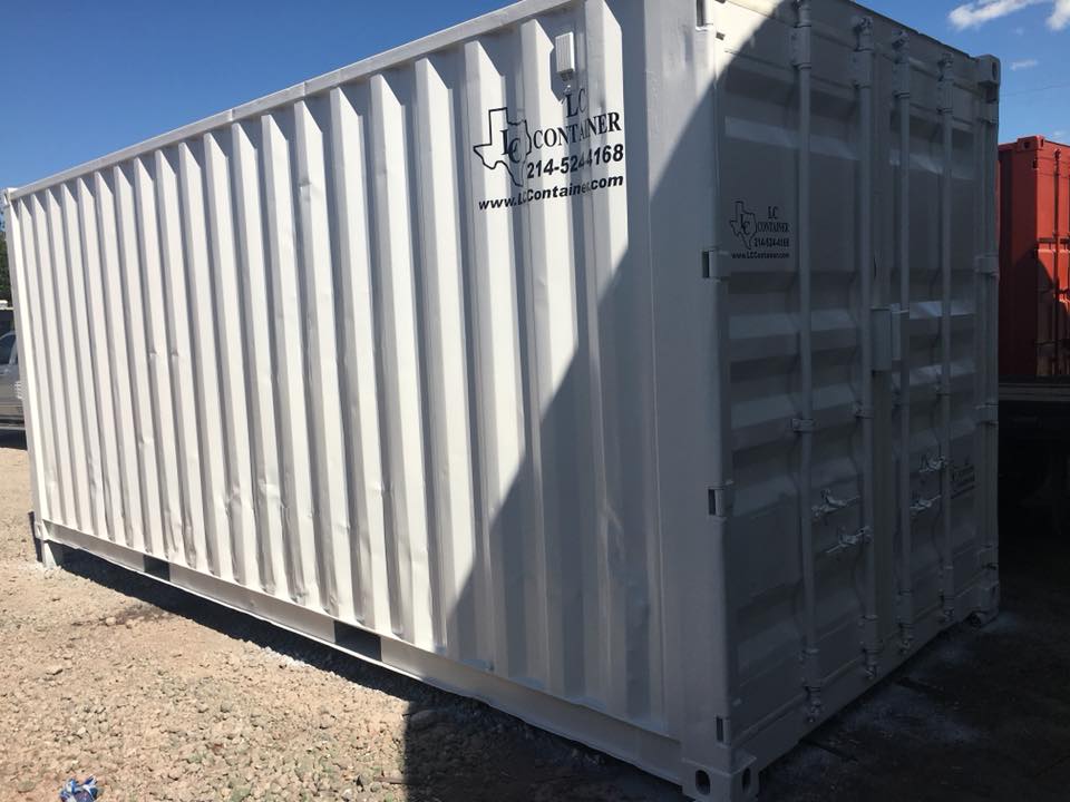 Shipping container photo from the LC Container yard in Hutchins, Texas