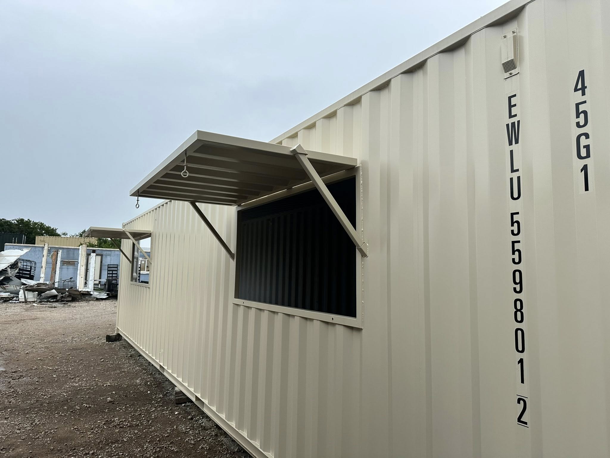 Shipping container photo from the LC Container yard in Hutchins, Texas